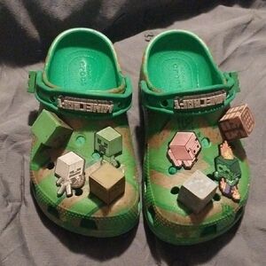 CROCS Kids Green Camo with Minecraft